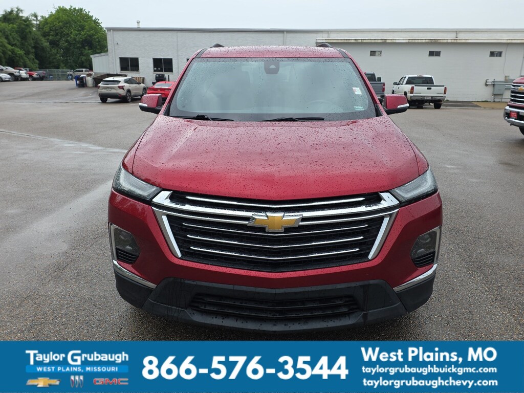 Used 2023 Chevrolet Traverse LT Cloth SUV