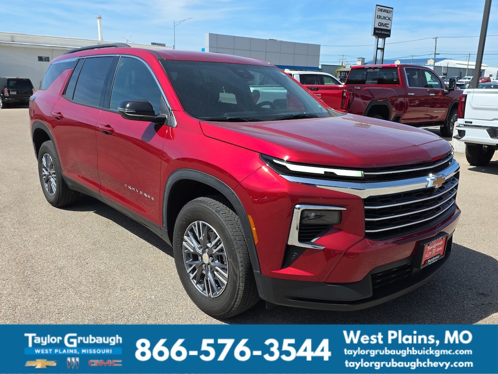 Used 2026 Chevrolet Traverse LT SUV