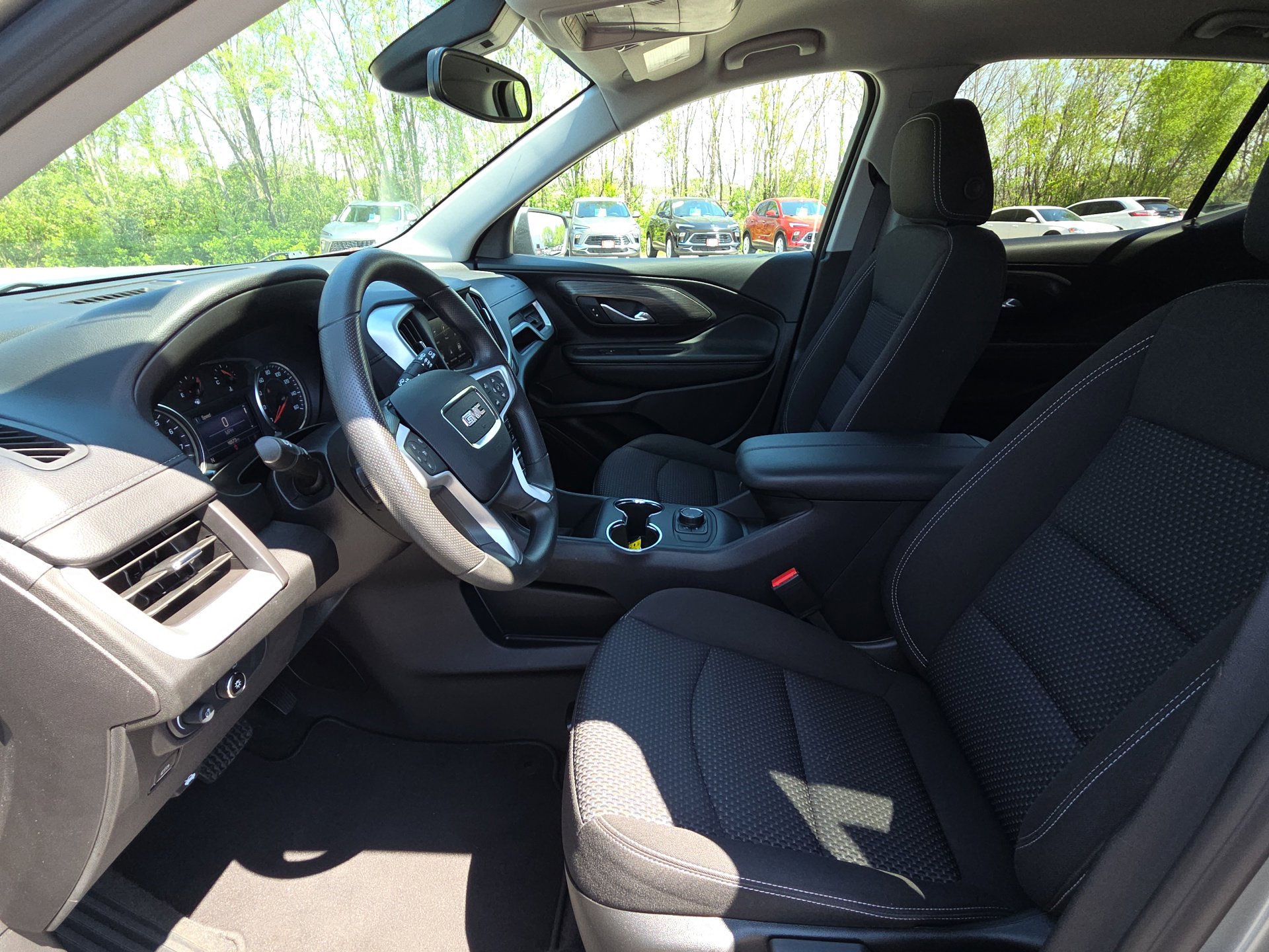 2024 GMC Terrain SLE - Photo 15