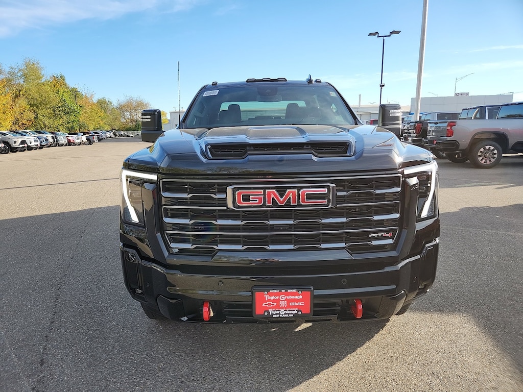New 2026 GMC Sierra 3500 HD AT4 Truck