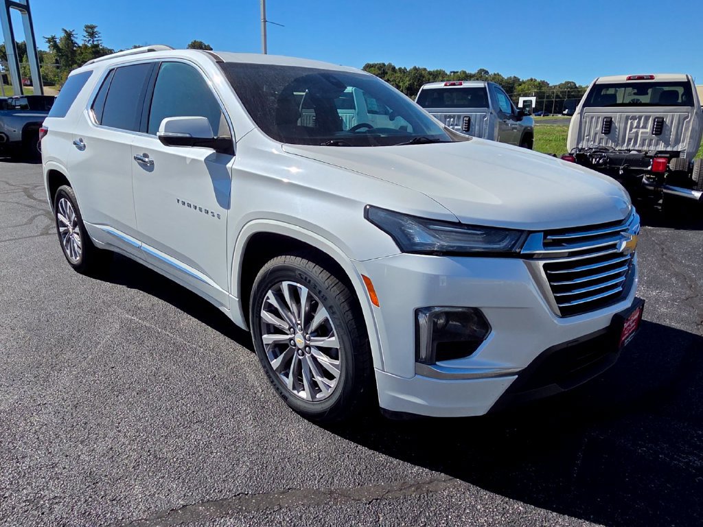Used 2023 Chevrolet Traverse Premier SUV