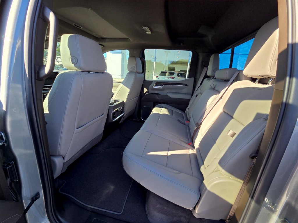 2026 GMC Sierra 1500 SLT - Photo 31