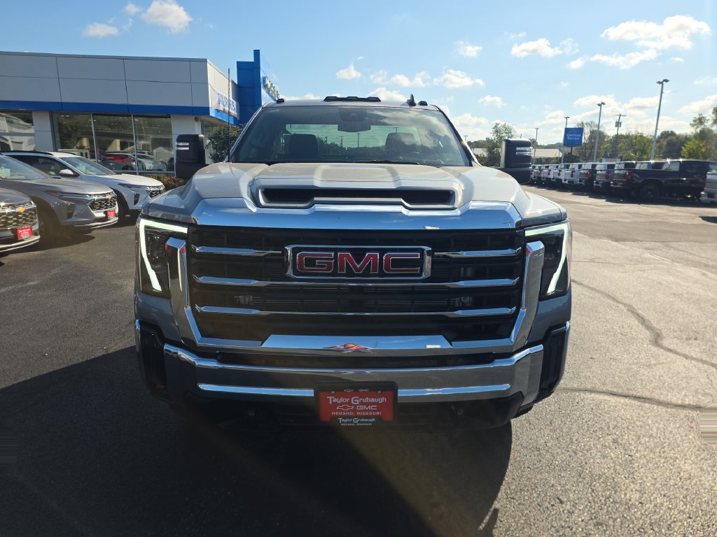 New 2026 GMC Sierra 3500 HD Chassis Cab SLE Truck