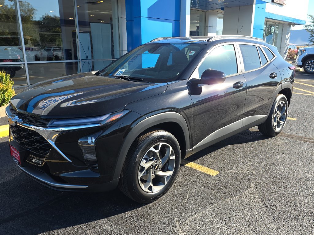 New 2026 Chevrolet Trax LT SUV