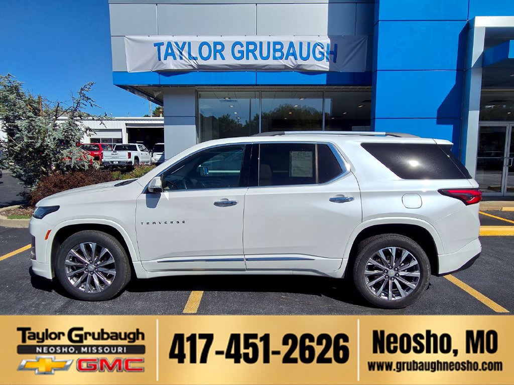 Used 2023 Chevrolet Traverse Premier SUV