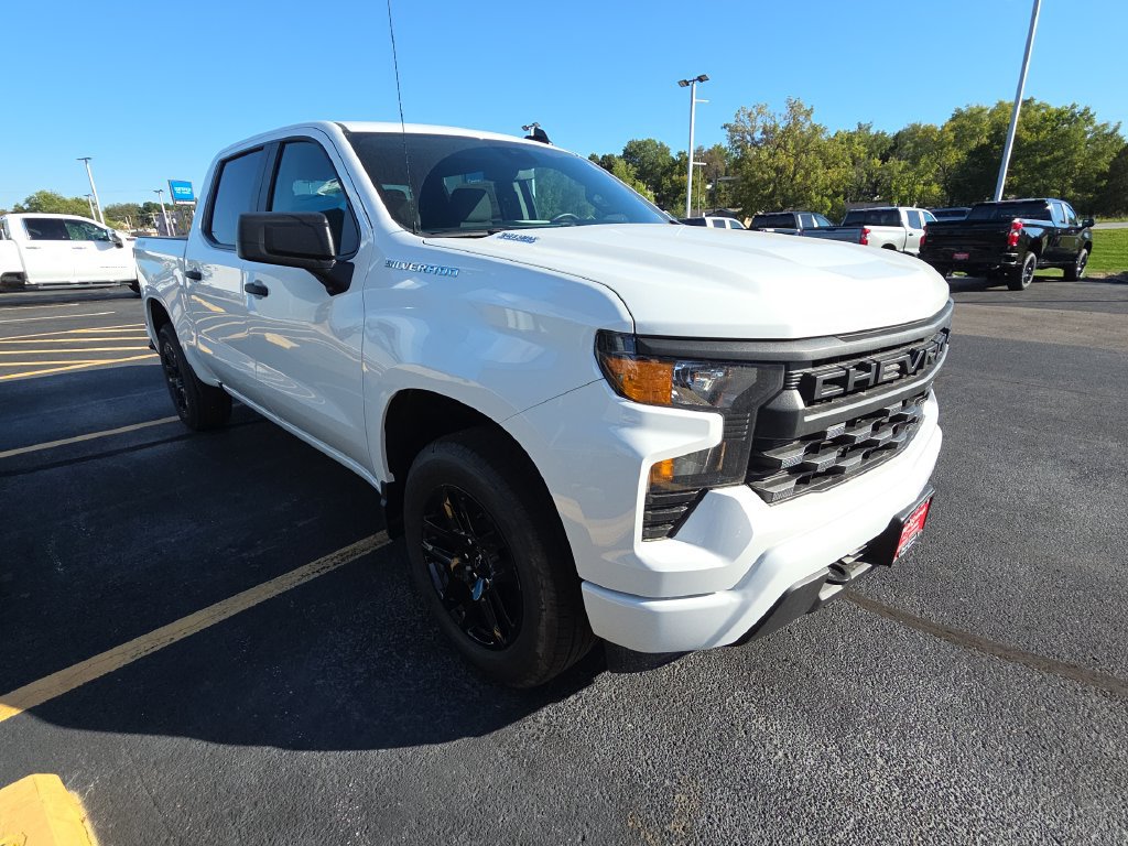 New 2026 Chevrolet Silverado 1500 Custom Truck