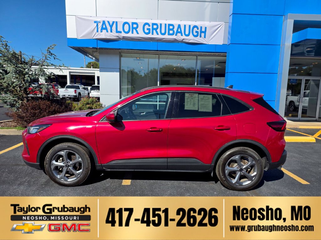 Used 2025 Ford Escape ST-Line Select SUV