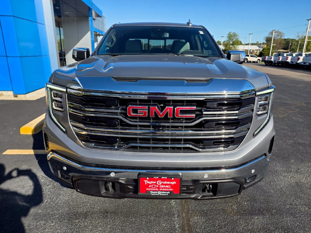 New 2026 GMC Sierra 1500 SLT Truck