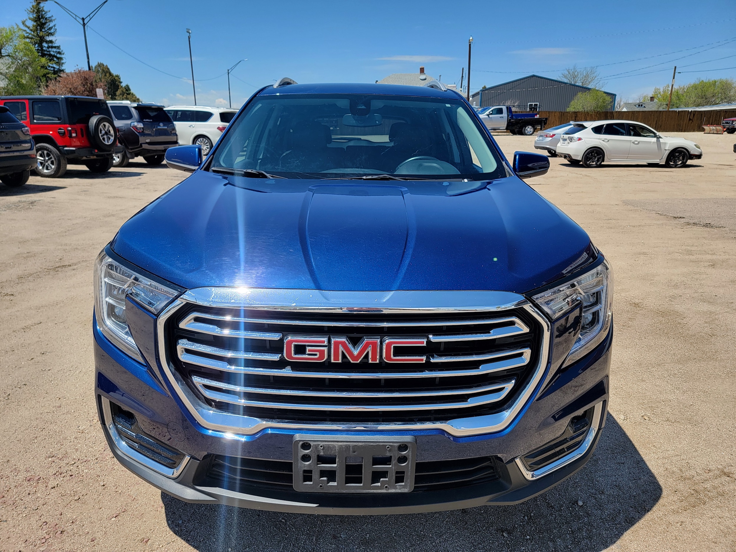 Used 2022 GMC Terrain SLT with VIN 3GKALVEV1NL195537 for sale in Colby, KS