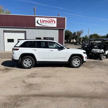 2023 Jeep Grand Cherokee Laredo SUV
