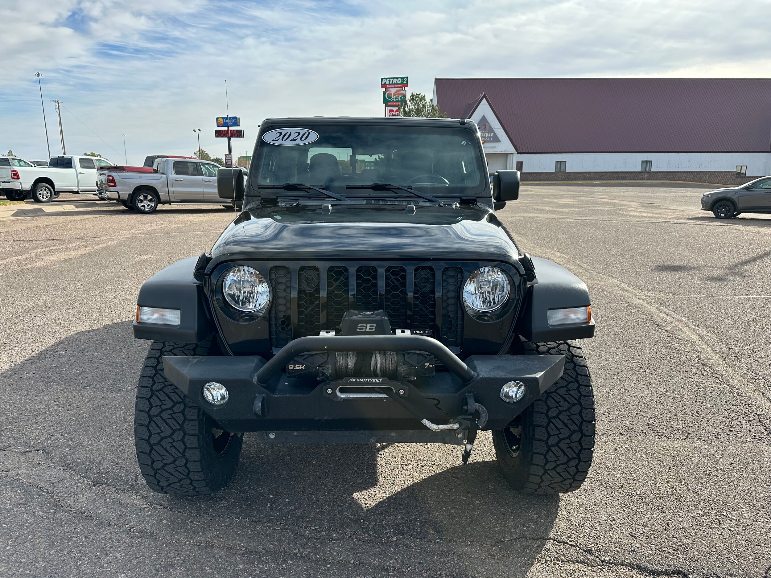 2020 Jeep Gladiator Sport photo 3