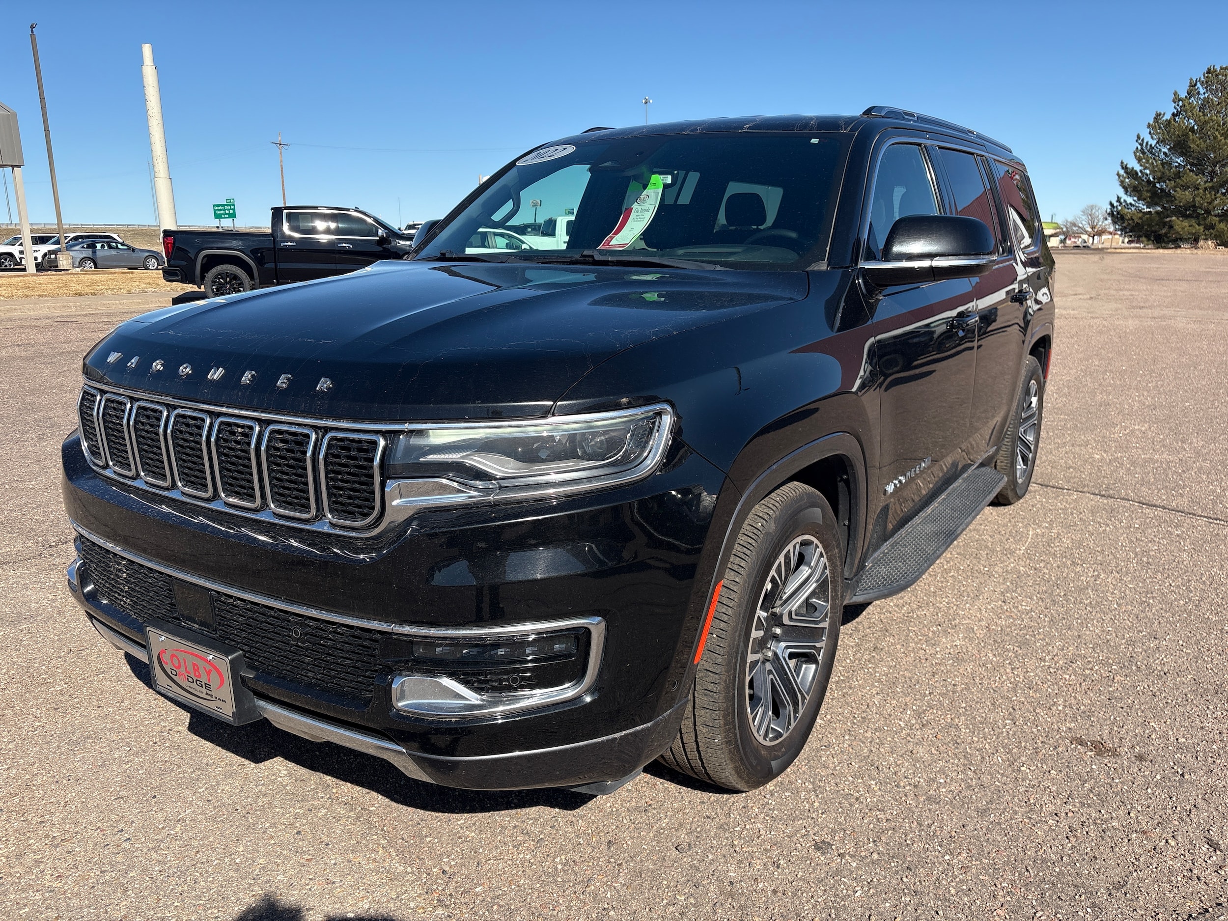 Used 2022 Jeep Wagoneer Series III with VIN 1C4SJVDT4NS231230 for sale in Colby, KS