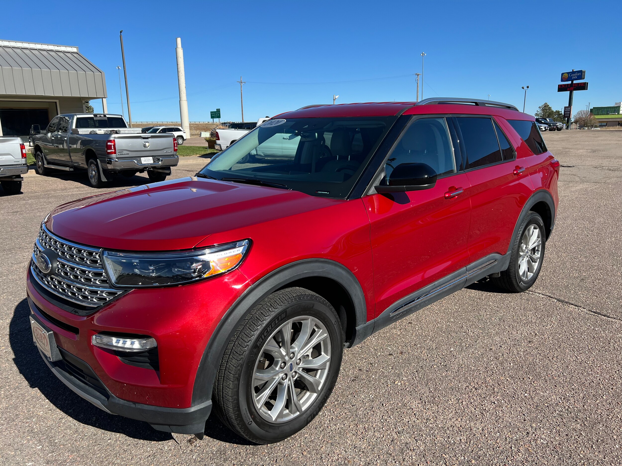 2024 Ford Explorer Limited photo 2