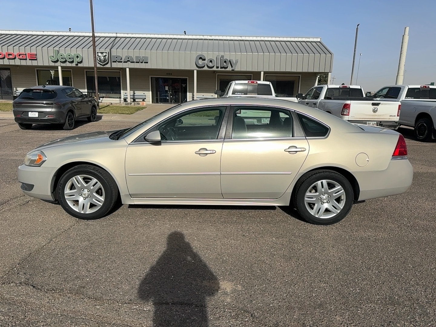 2010 Chevrolet Impala LT's photo