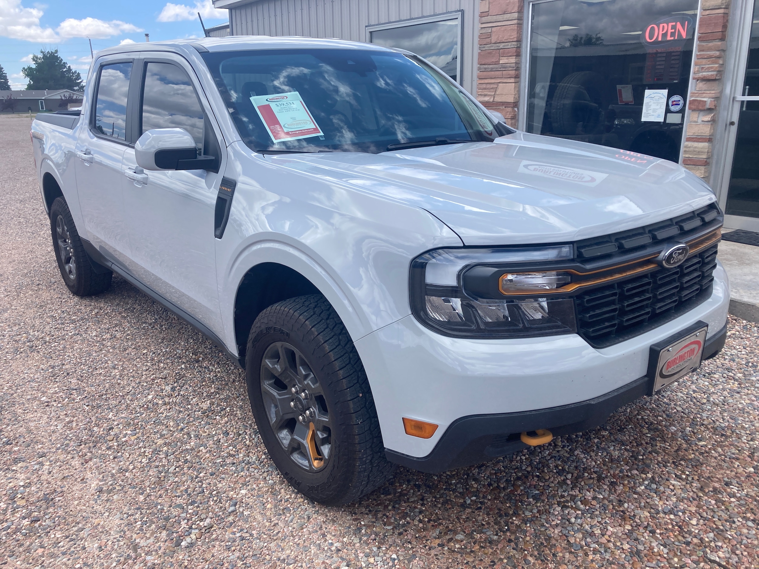 Used 2023 Ford Maverick Lariat with VIN 3FTTW8G93PRA00387 for sale in Colby, KS