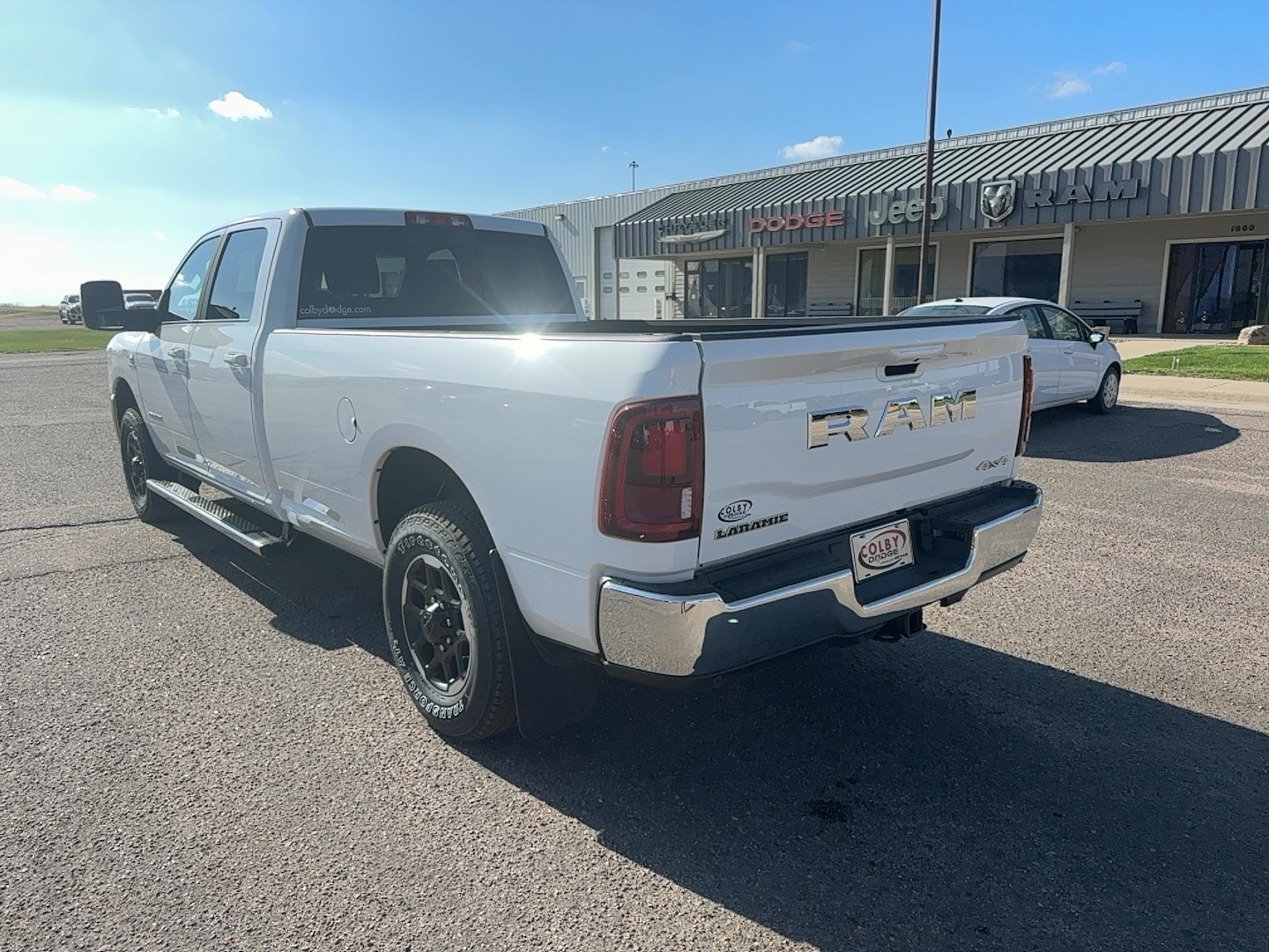 2025 RAM 2500 Laramie - Photo 9