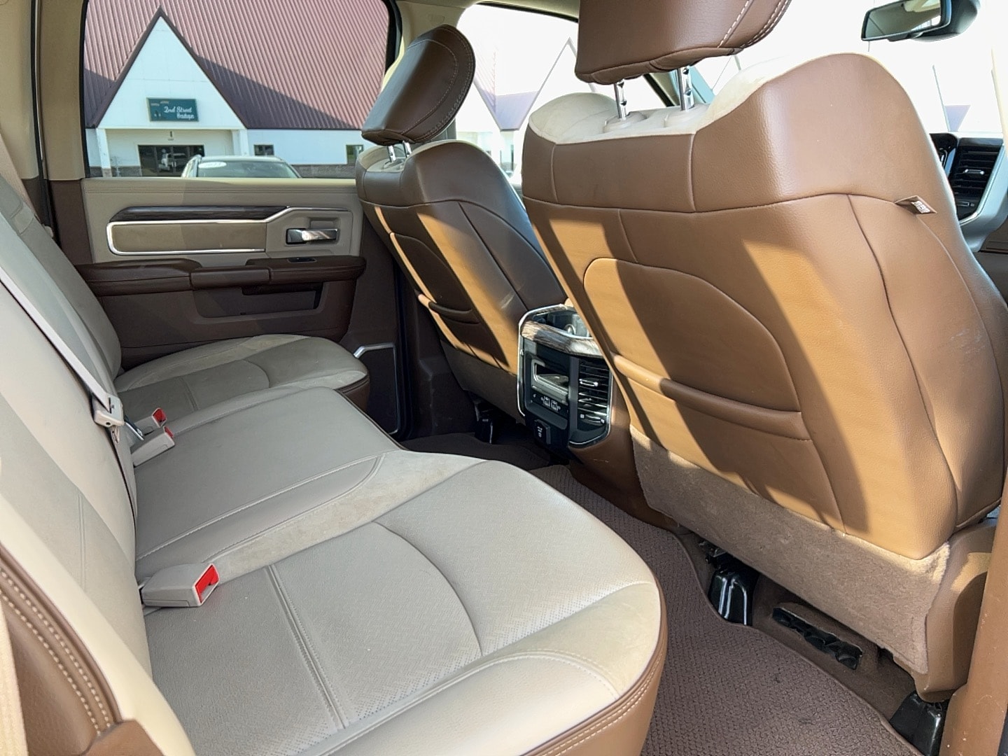 2021 RAM Ram 3500 Pickup Laramie - Photo 17