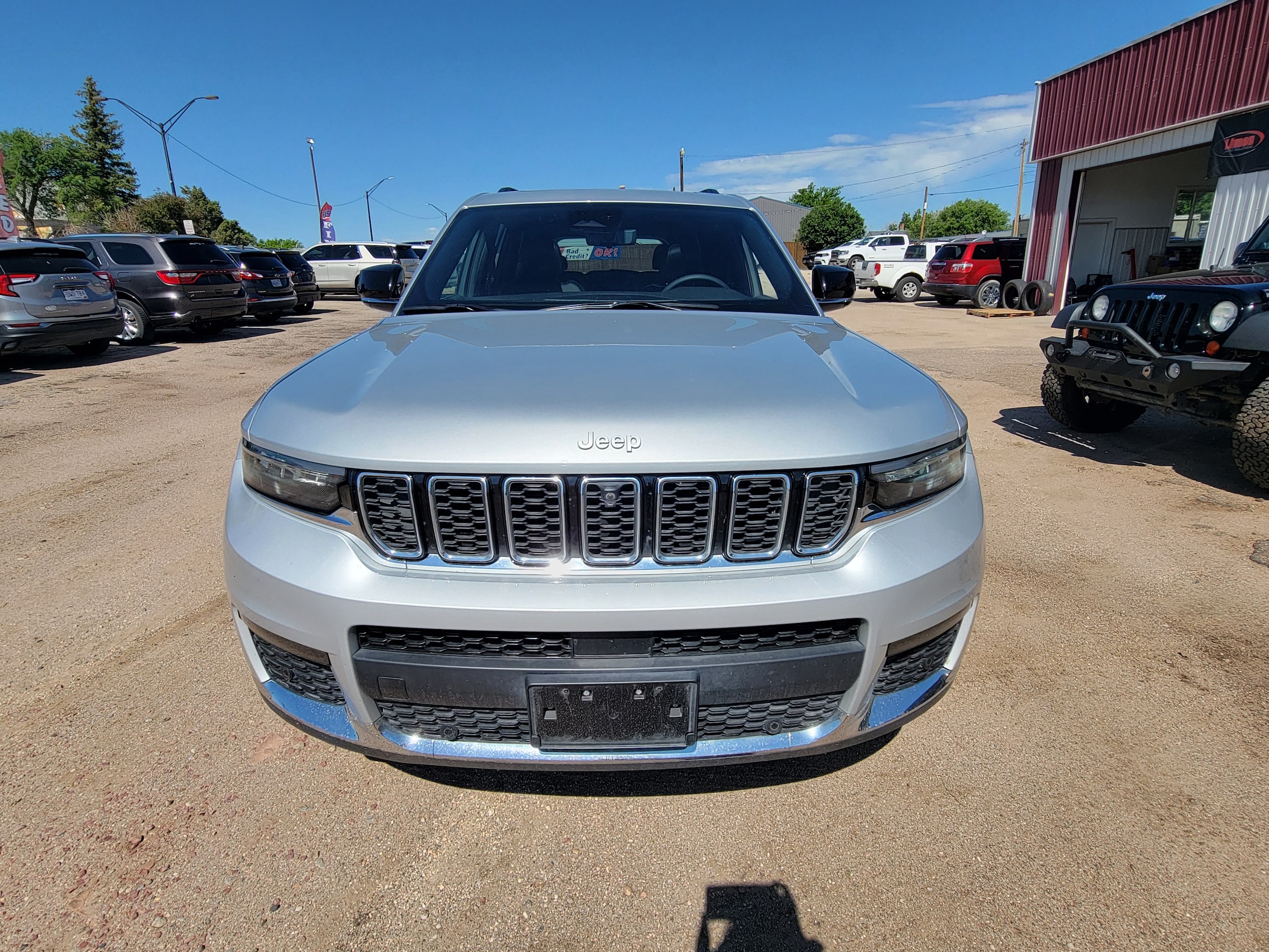 Used 2024 Jeep Grand Cherokee L Limited with VIN 1C4RJKBG6R8602989 for sale in Colby, KS