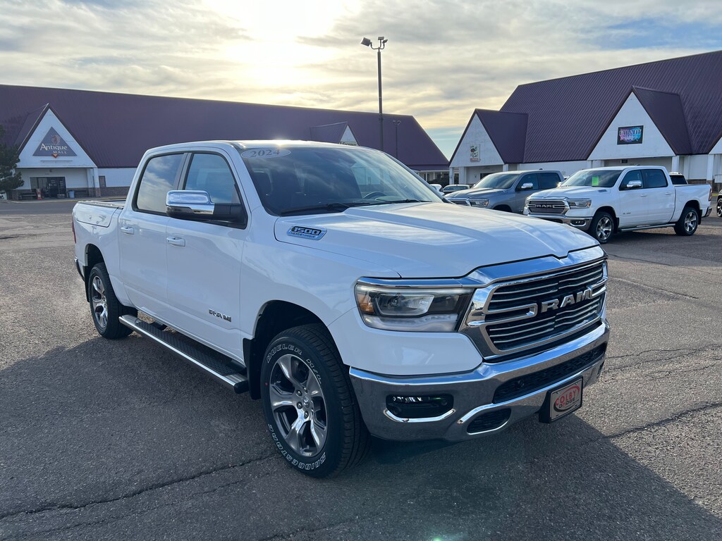 New 2024 Ram 1500 LARAMIE CREW CAB 4X4 5'7 BOX For Sale Colby KS