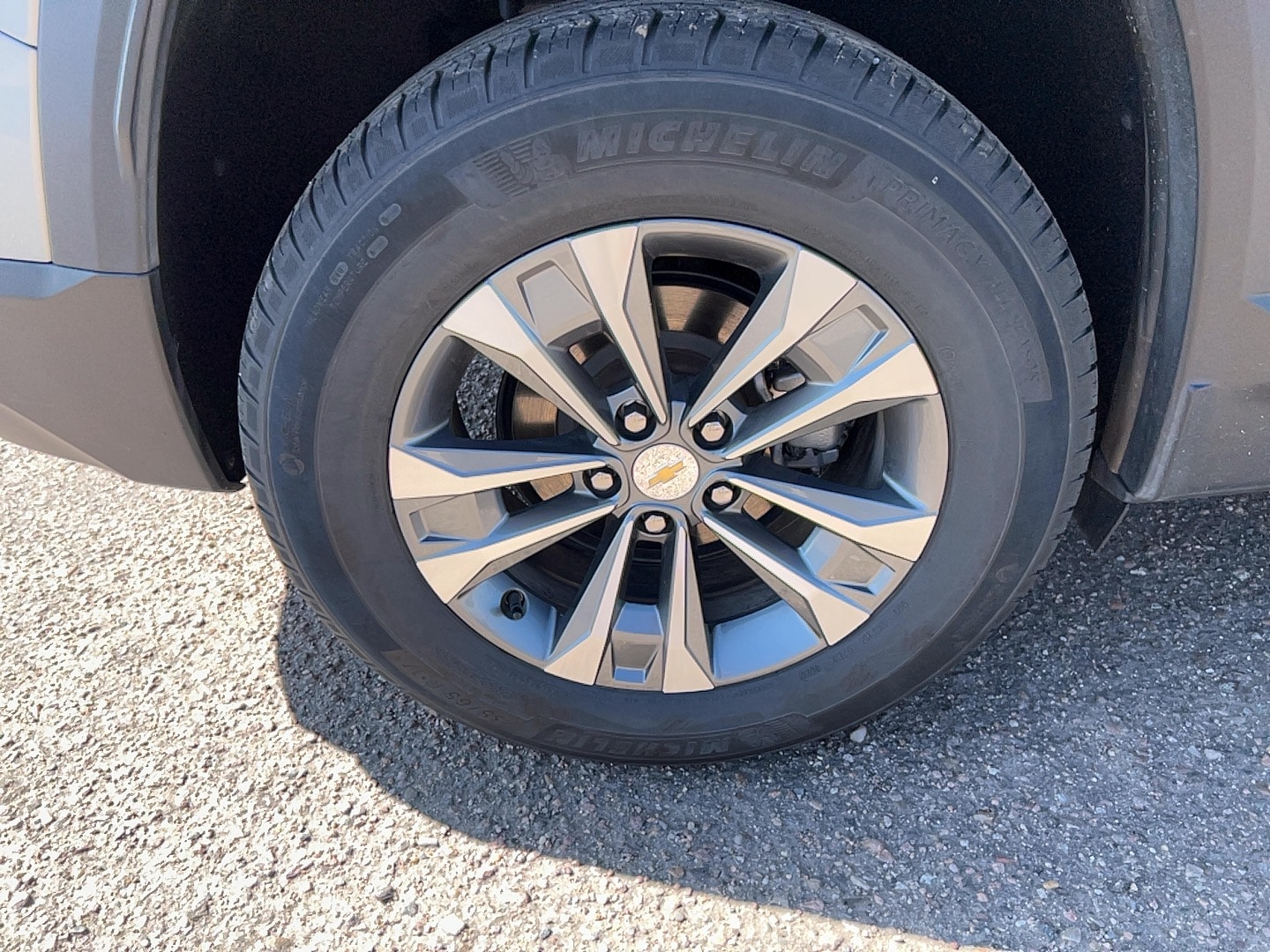 2025 Chevrolet Equinox LT - Photo 12