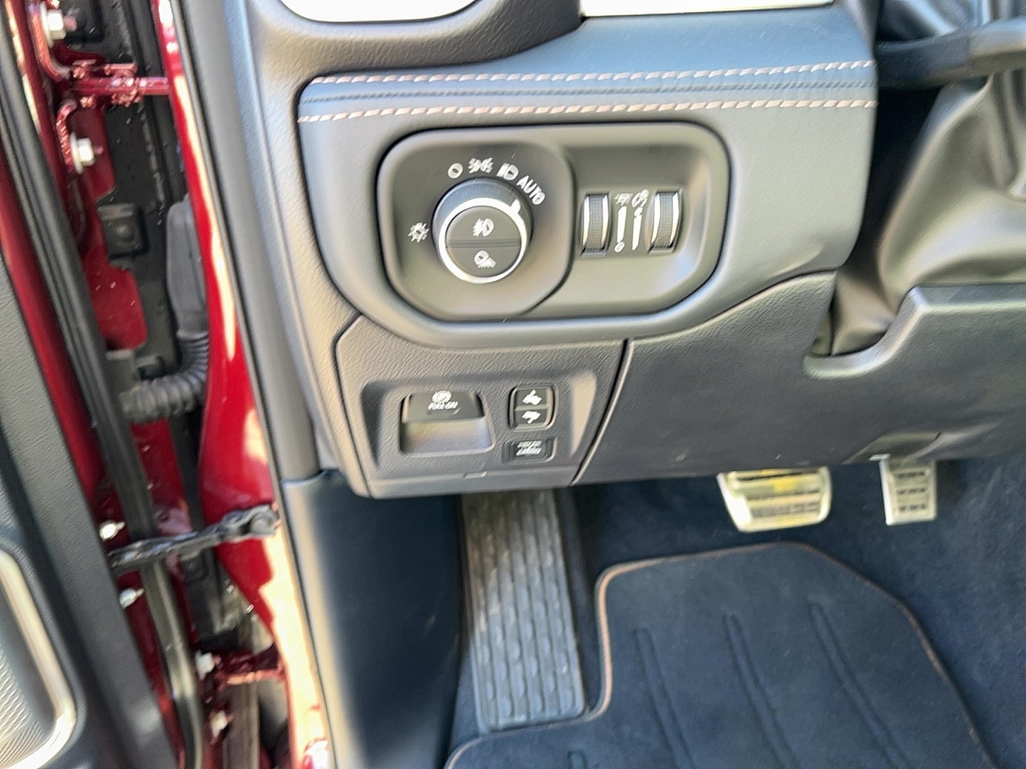 2025 RAM Ram 1500 Pickup Tungsten - Photo 22