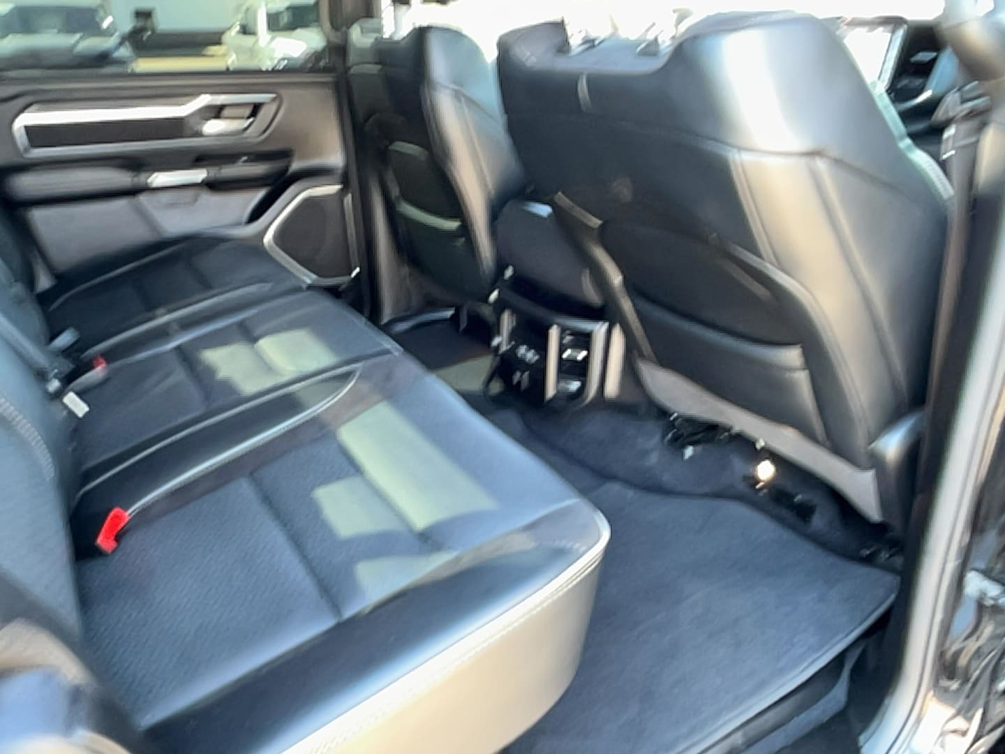 2025 RAM Ram 1500 Pickup Laramie - Photo 17