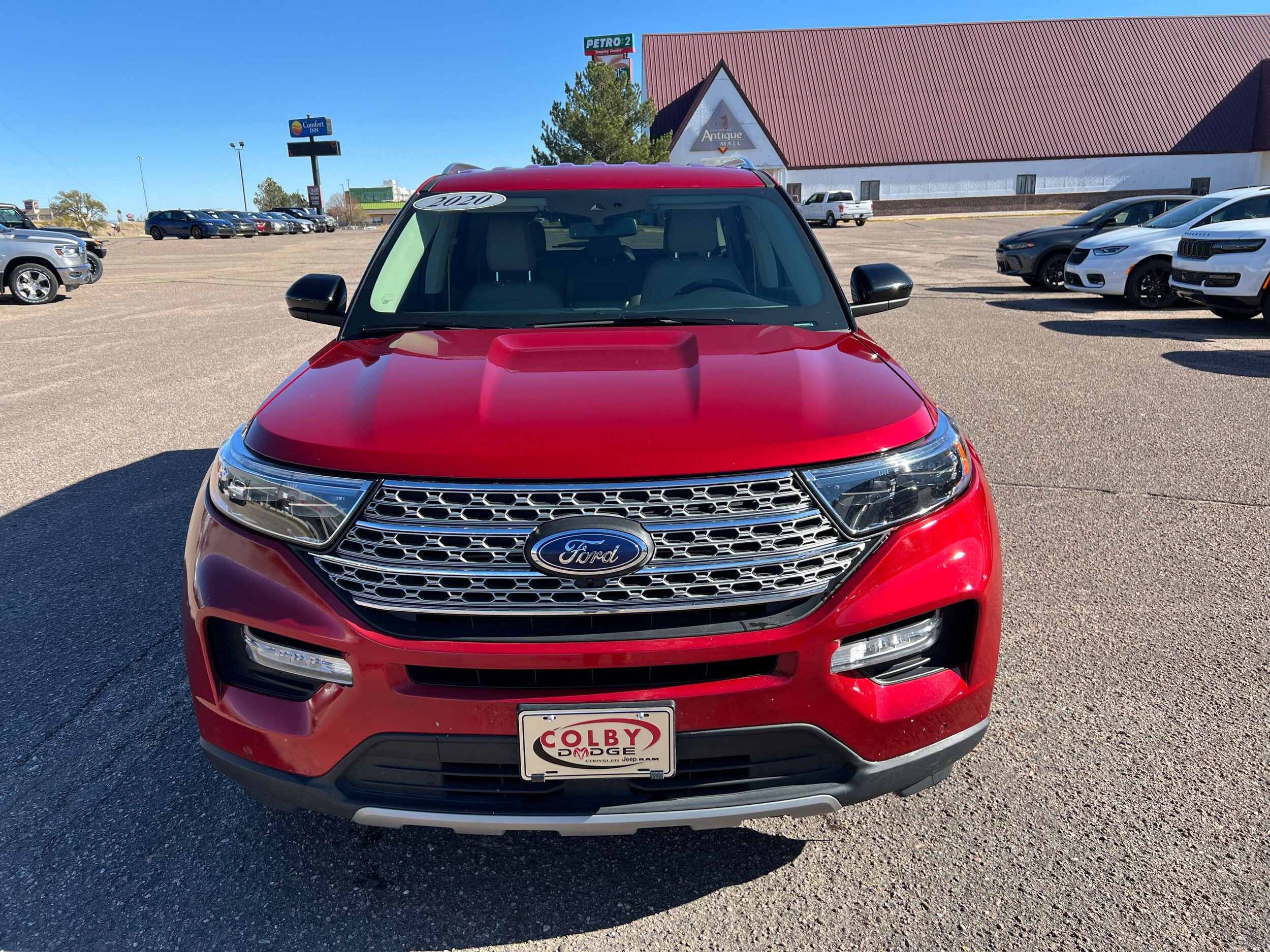 2024 Ford Explorer Limited photo 3
