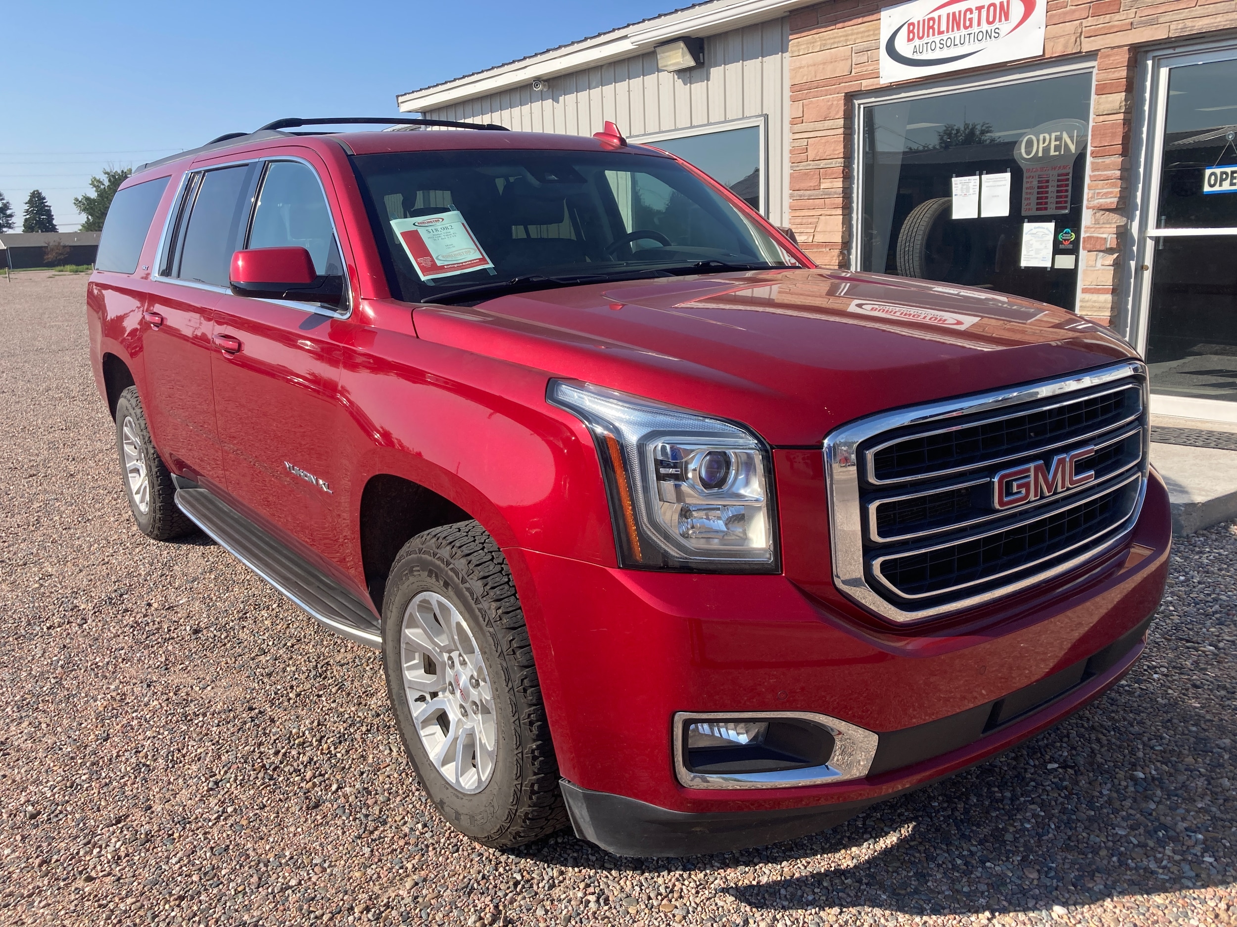 Used 2015 GMC Yukon XL SLT with VIN 1GKS2HKCXFR611879 for sale in Colby, KS