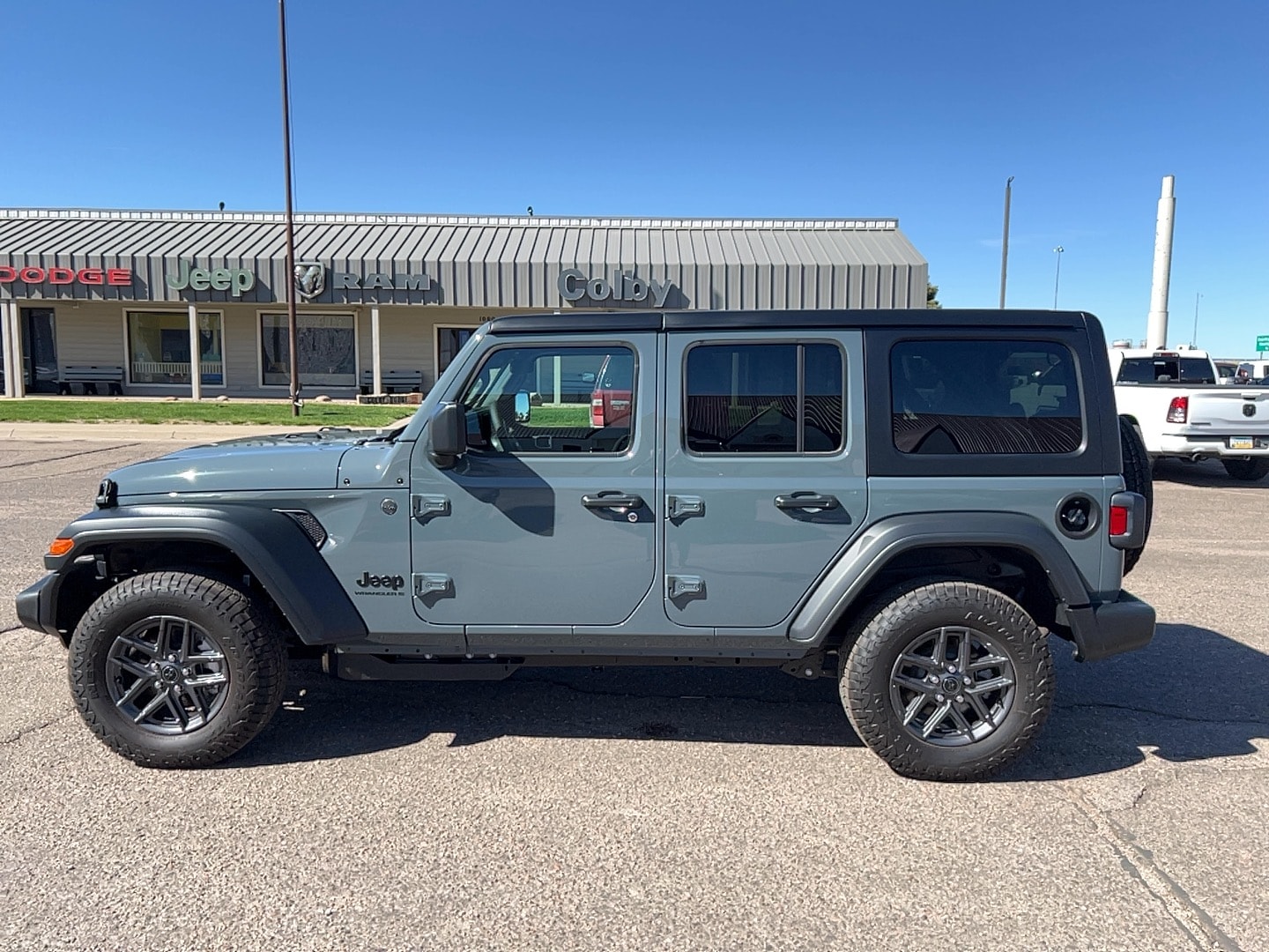 2026 Jeep Wrangler 4-Door Sport S - Photo 8