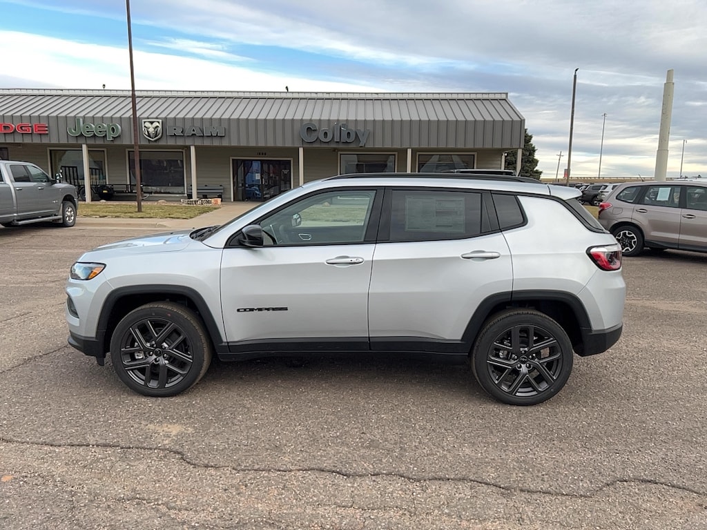 New 2026 Jeep Compass LATITUDE ALTITUDE 4X4 Sport Utility