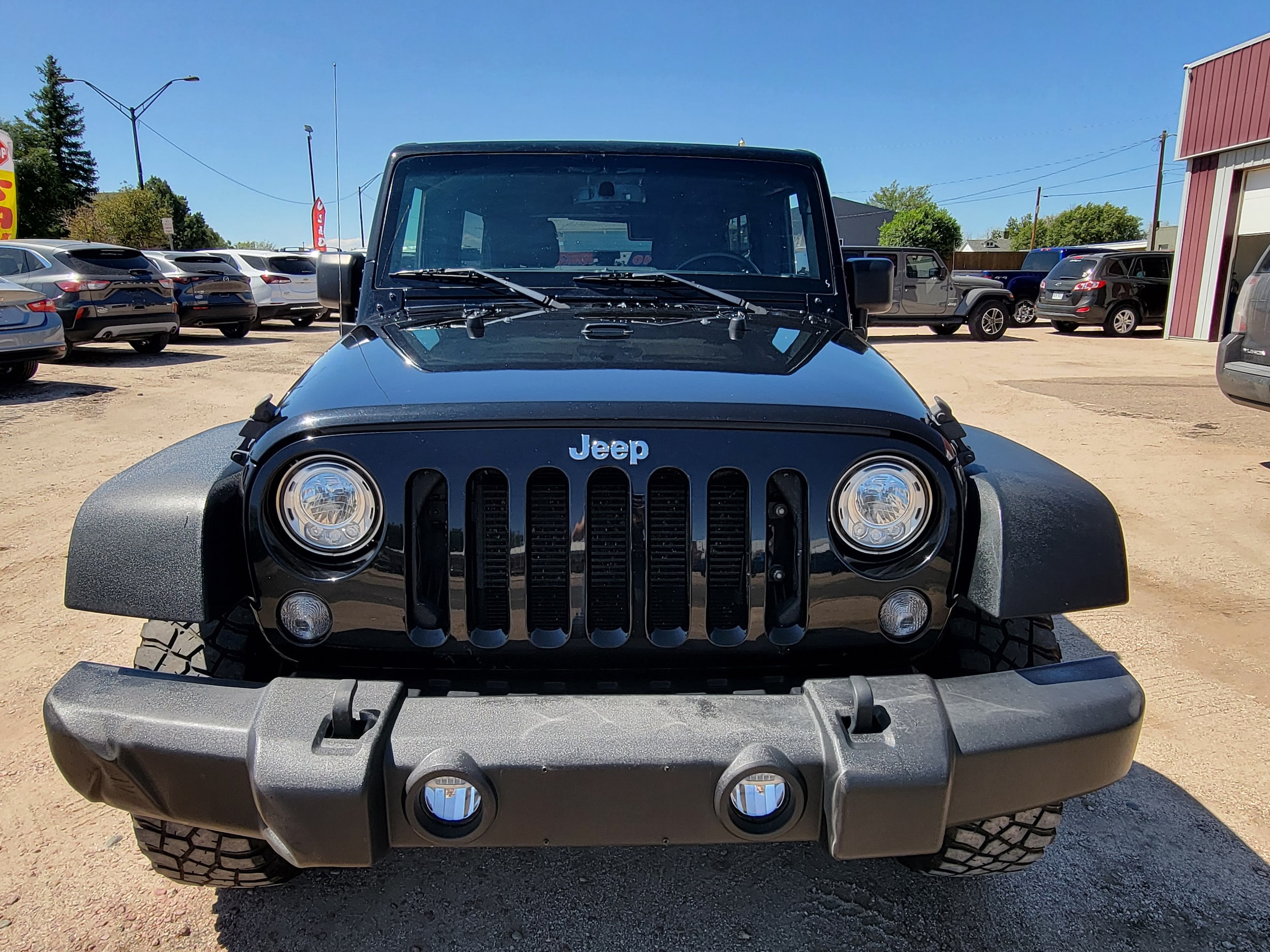 Used 2018 Jeep Wrangler JK Unlimited Rubicon with VIN 1C4BJWFG4JL912529 for sale in Colby, KS