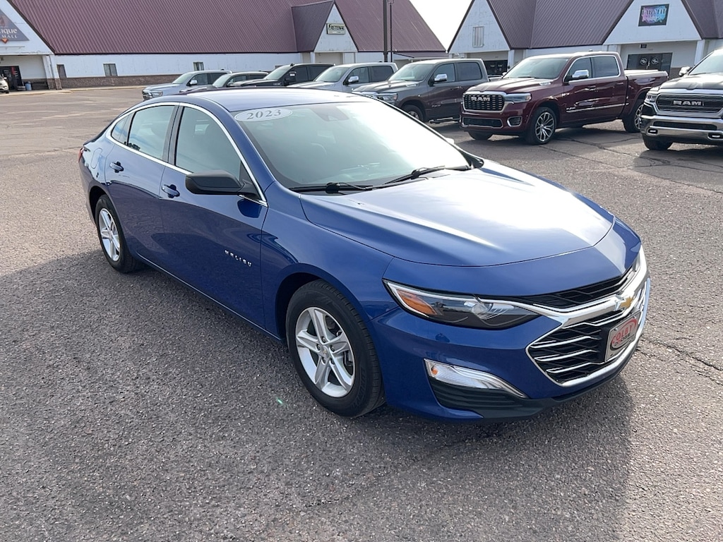 Used 2023 Chevrolet Malibu LS w/1FL Sedan