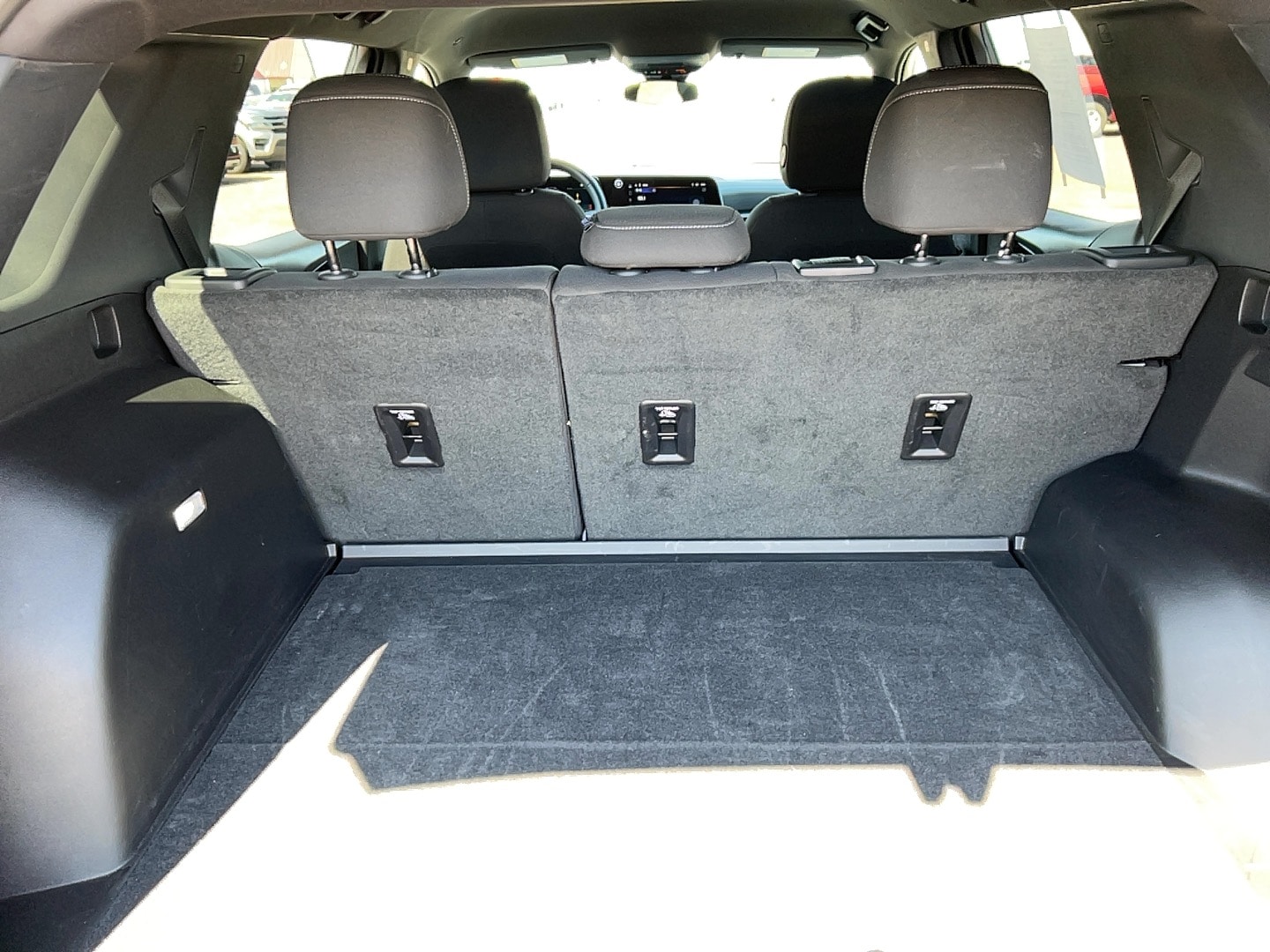 2025 Chevrolet Equinox LT - Photo 14