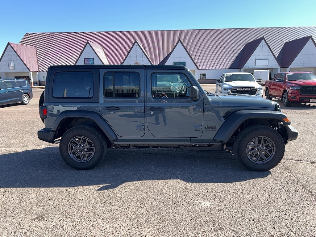 New 2026 Jeep Wrangler 4-DOOR SPORT S Sport Utility
