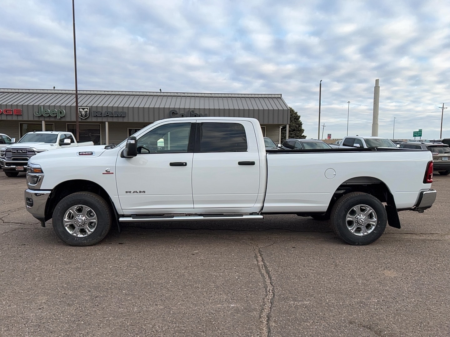 2026 RAM 2500 Big Horn - Photo 8