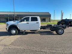 2025 Ram 5500 Chassis Cab 5500 TRADESMAN CHASSIS CREW CAB 4X4 84' CA Pickup