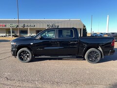 2026 Ram 1500 LARAMIE CREW CAB 4X4 5'7 BOX Pickup