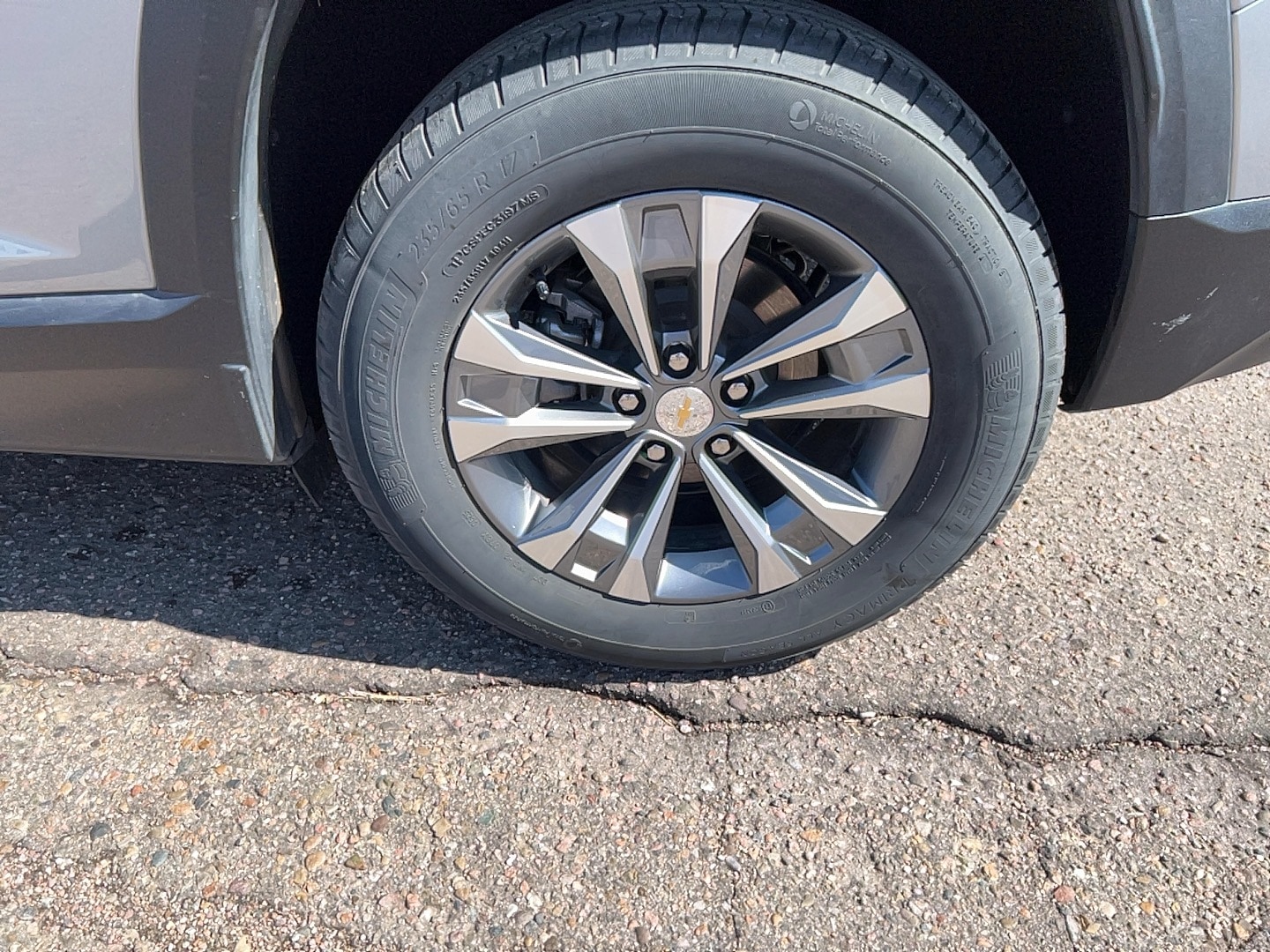 2025 Chevrolet Equinox LT - Photo 10