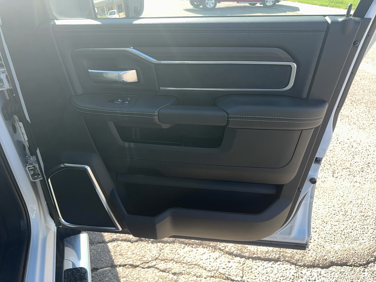 2025 RAM 2500 Laramie - Photo 21