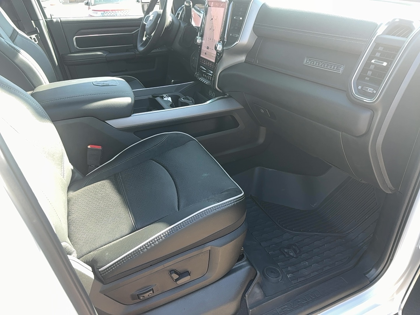 2025 RAM 2500 Laramie - Photo 22