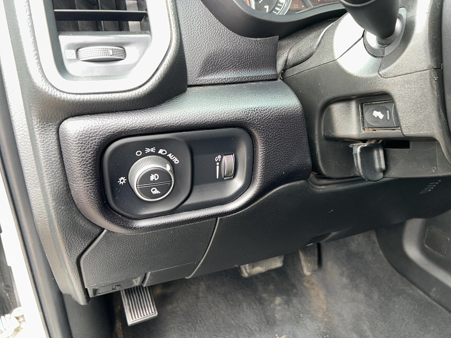 2022 RAM Ram 2500 Pickup Big Horn - Photo 20