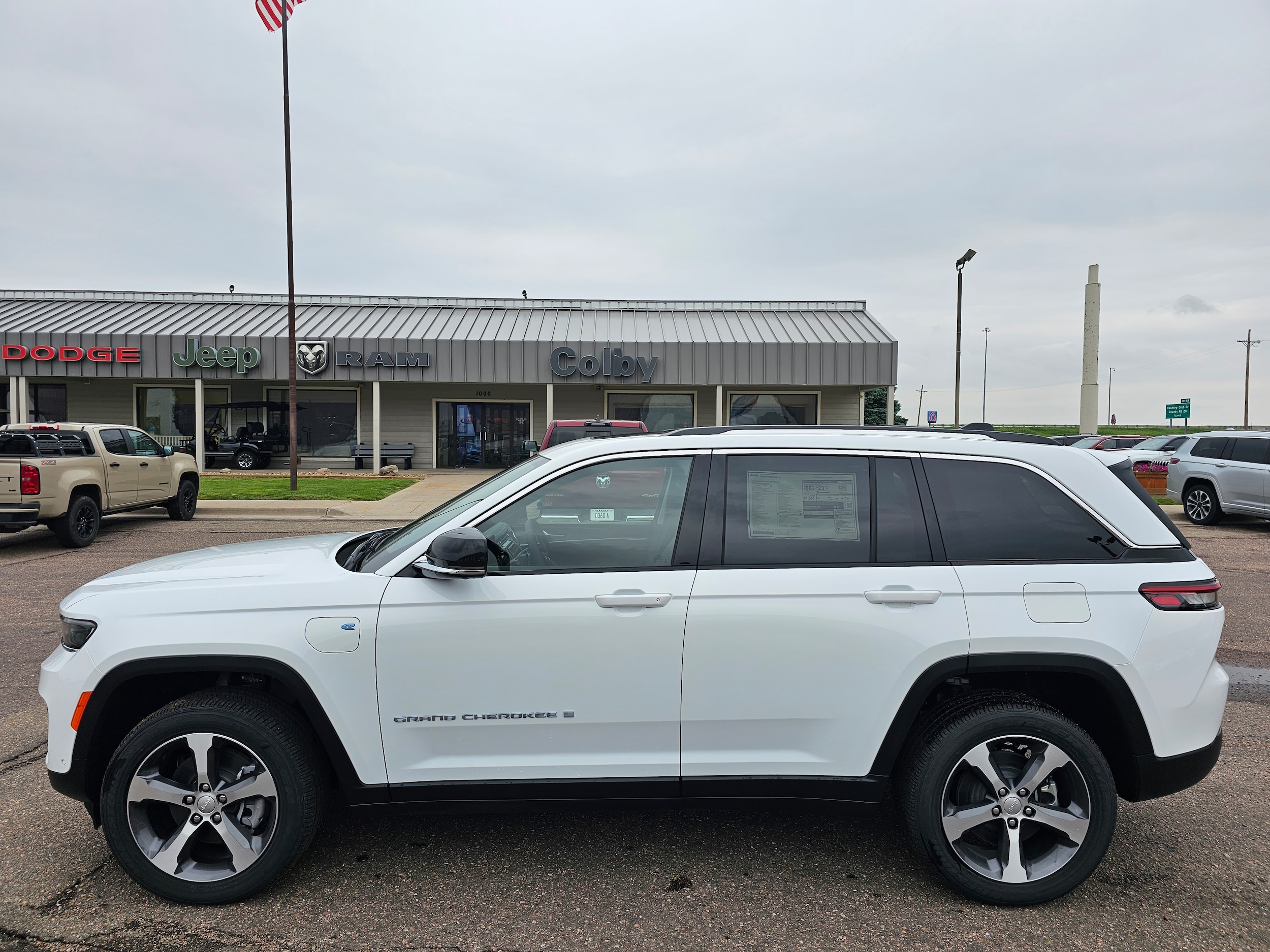 2022 Jeep Grand Cherokee 4xe Base