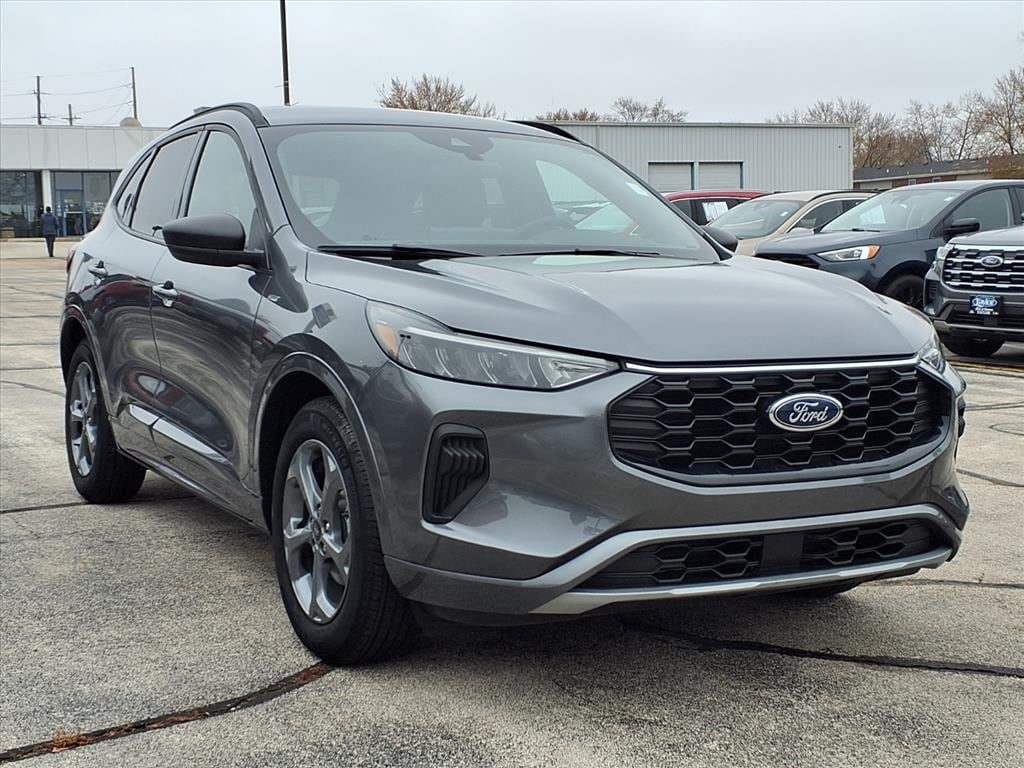 2024 Ford Escape ST-Line's photo