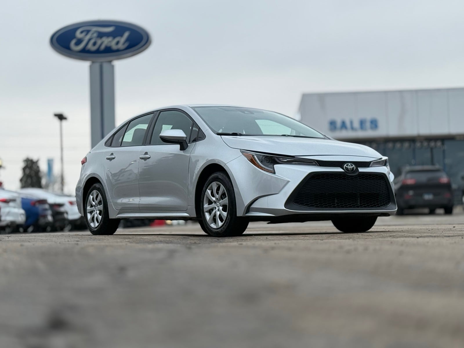 2022 Toyota Corolla LE's photo