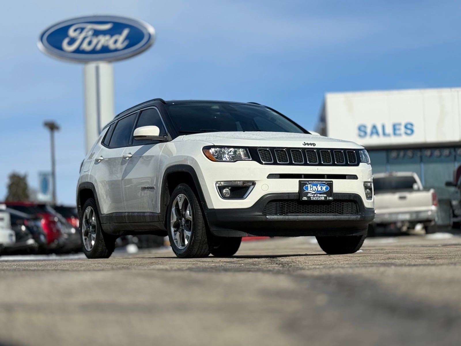 2018 Jeep Compass Limited's photo