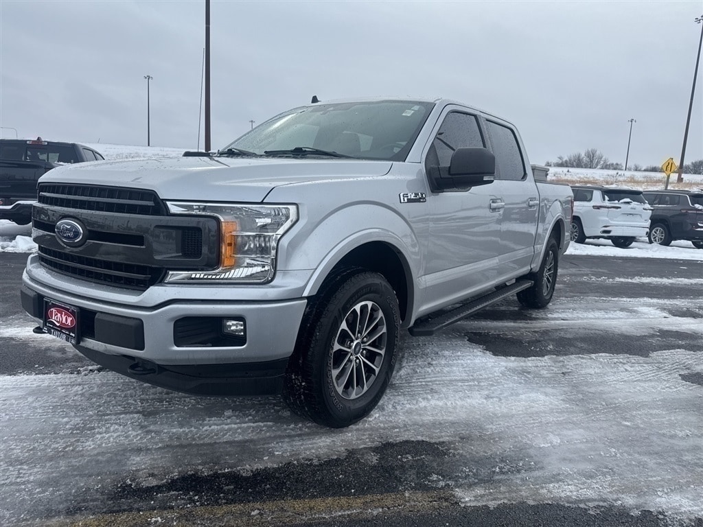 2019 Ford F-150 XLT's photo