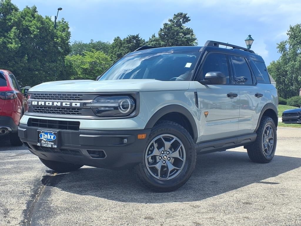 2021 Ford Bronco Sport Badlands photo 3