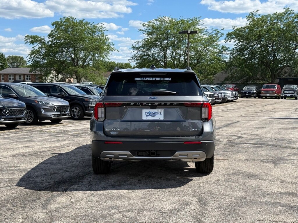 New 2026 Ford Explorer Active SUV