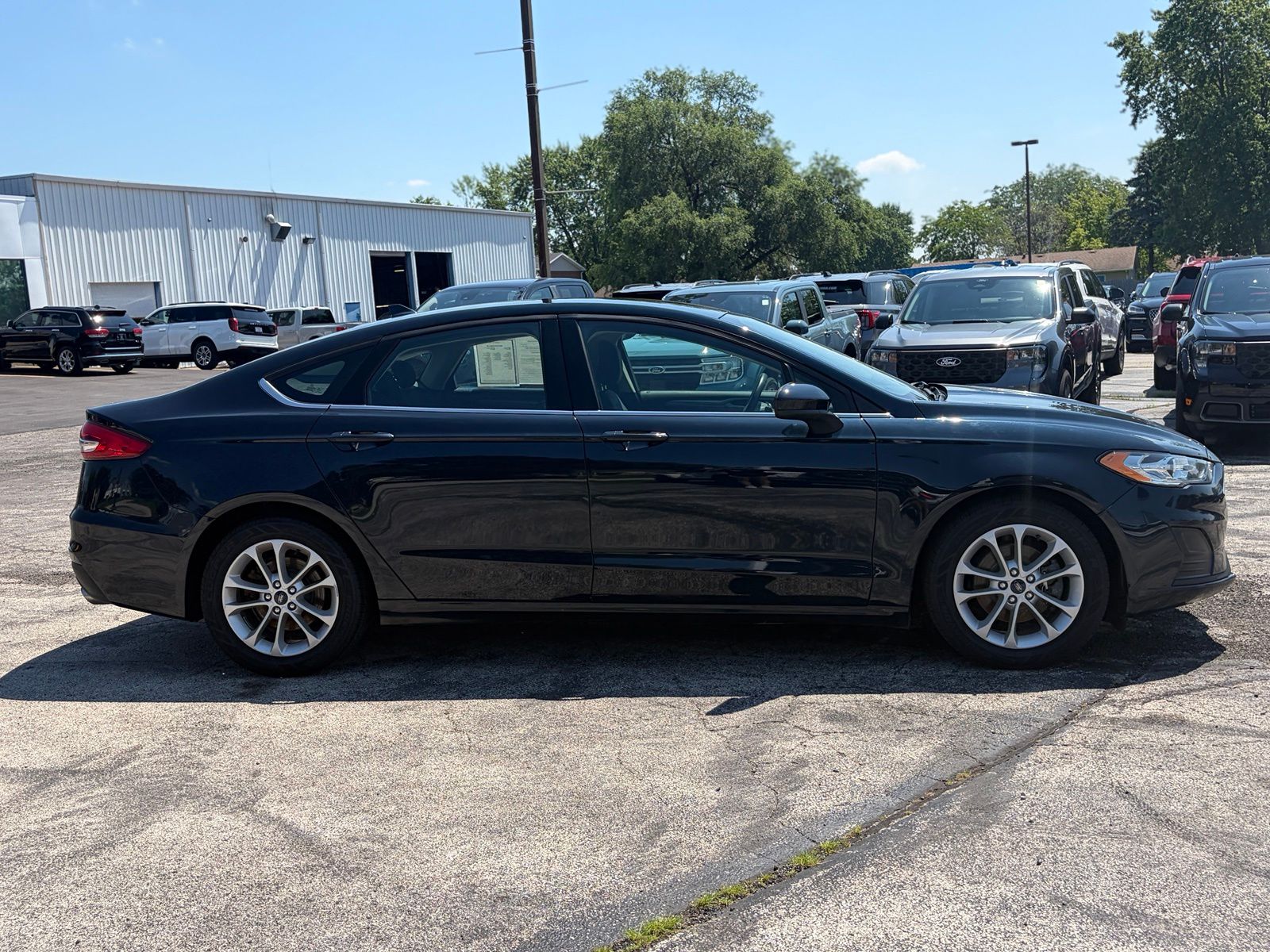 Used 2020 Ford Fusion SE with VIN 3FA6P0HD0LR106410 for sale in Manteno, IL