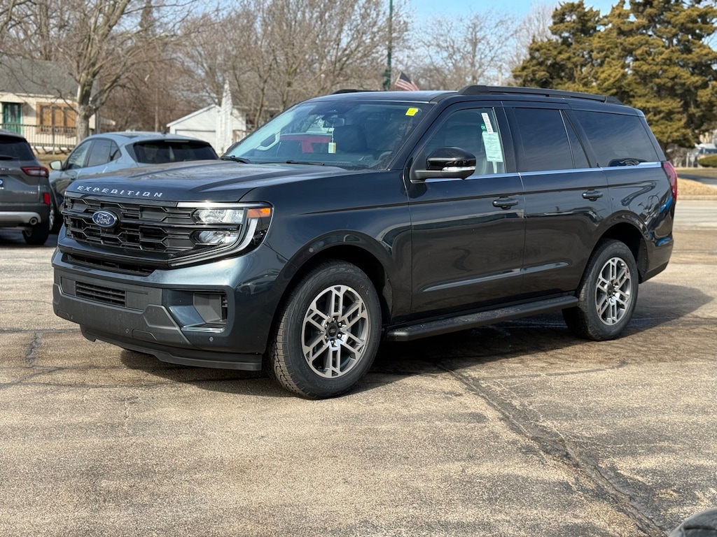 2026 Ford Expedition photo 4